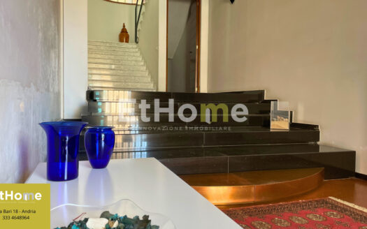 CASA UNICA: In tutta la città, non troverai nulla di simile