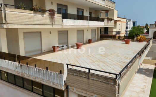 <strong>FLORERA – INTERO IMMOBILE CON PROGETTO HOTEL</strong>