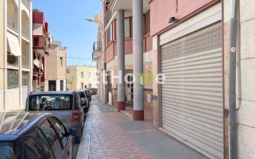 AMPIO LOCALE COMMERCIALE